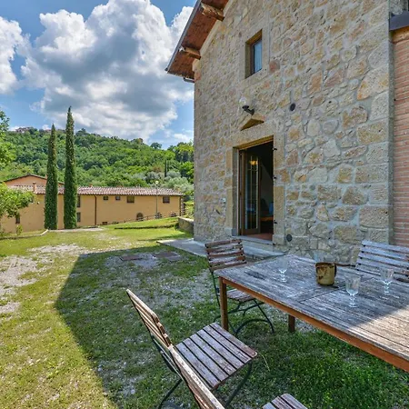 3 Estate E Primavera Nella Natura - Rustico Privato - Wifi - Parcheggio Gratuito - Nuova Gestione Apartment Castel del Piano (Tuscany)