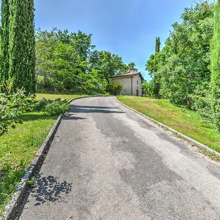 3 Estate E Primavera Nella Natura - Rustico Privato - Wifi - Parcheggio Gratuito - Nuova Gestione Castel del Piano (Tuscany)